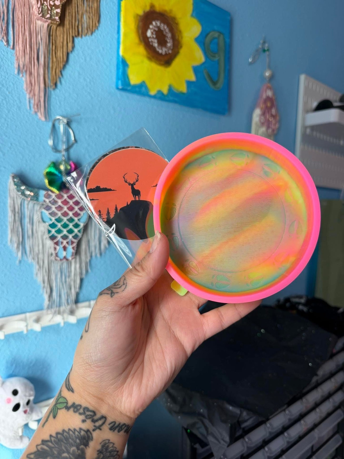 Destash- hunting round + cardstock (new- never used)