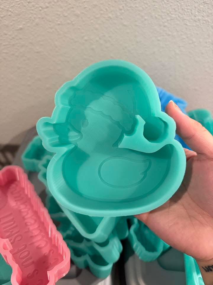 Destash- Santa duck mold (new- never used)