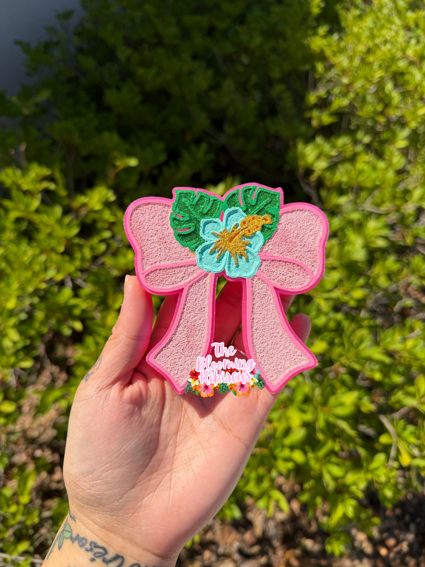 Hibiscus Bow Freshie