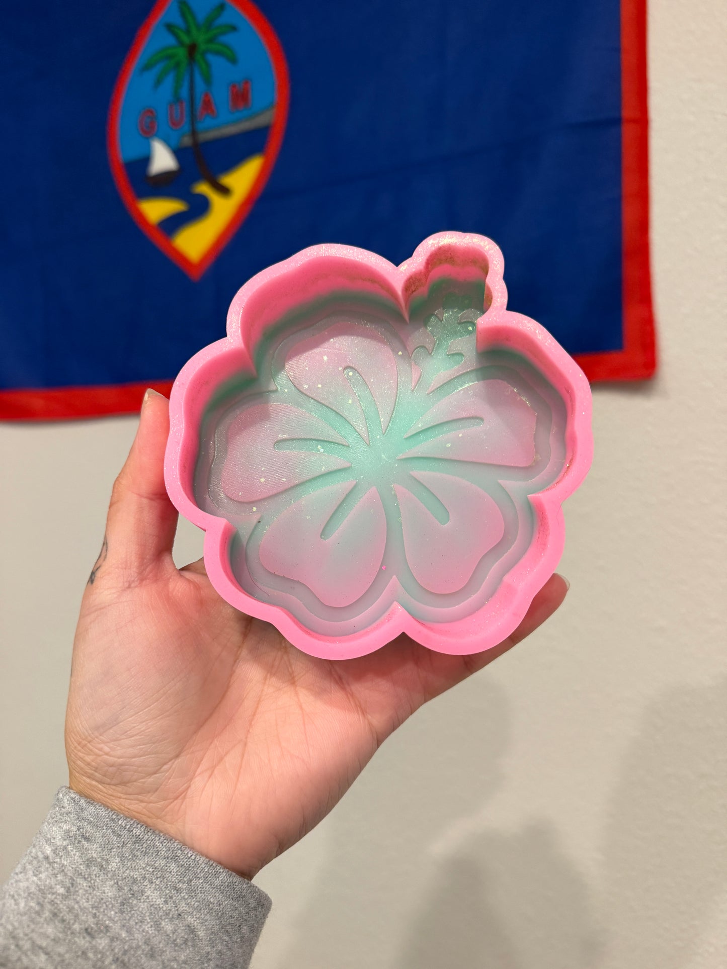 Destash- hibiscus mold (used a few times)