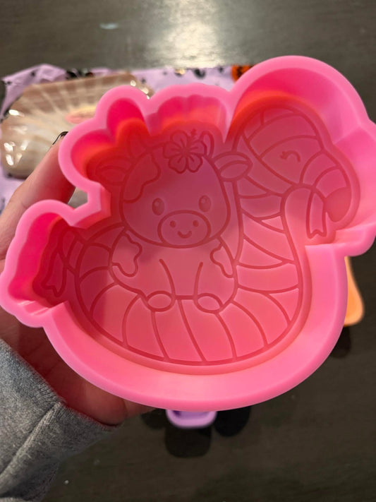 Destash- cow + mummy floatie mold (like new- used once)