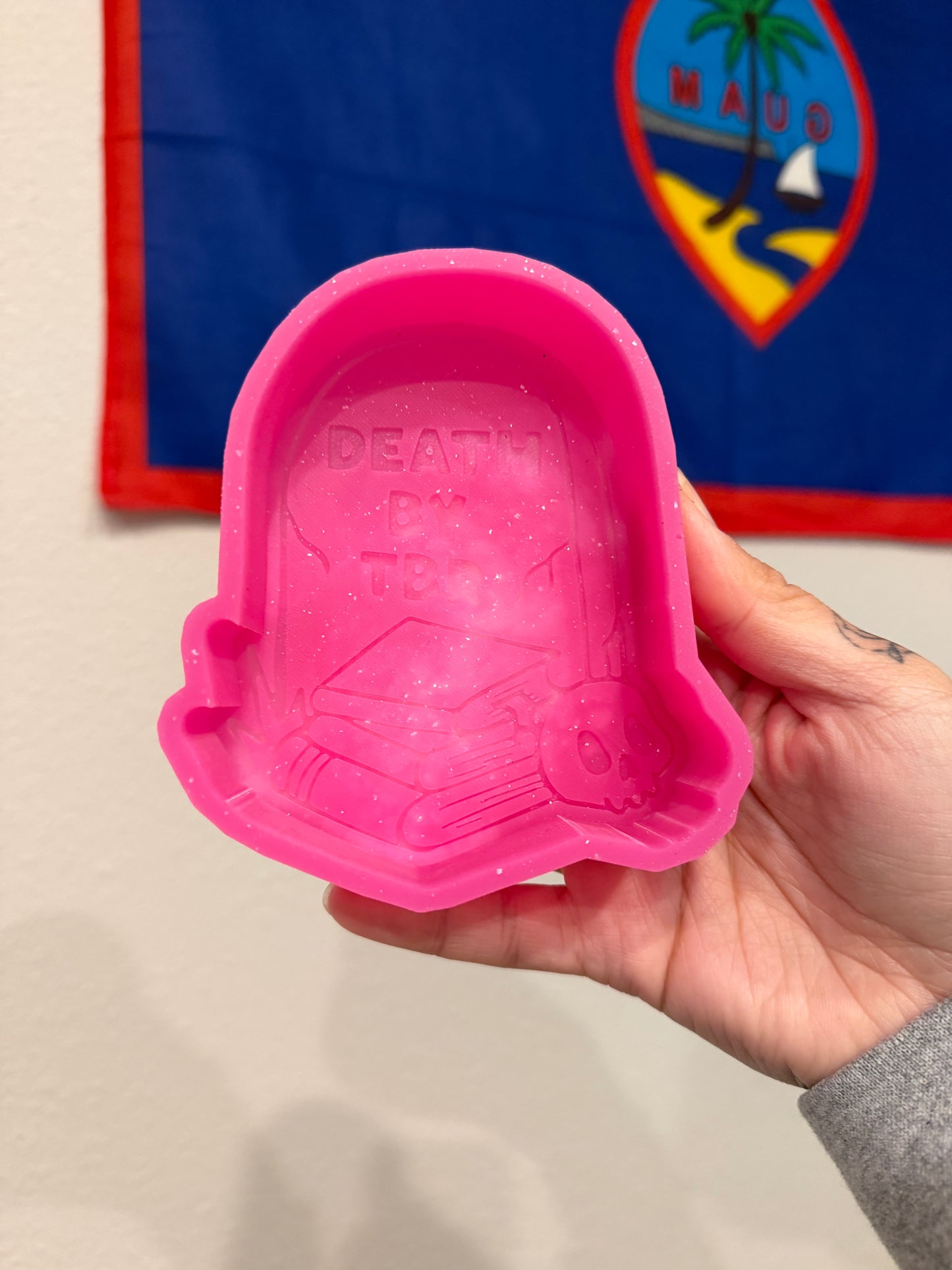 Destash-death by tbr mold (new- never used)